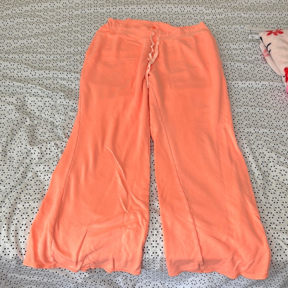 SKIMS Peach Pants